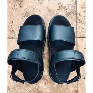 Dr. Martens VOSS Sandals